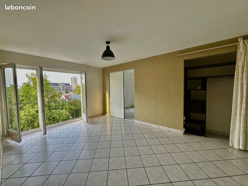 Parking 4 pièces 74 m² · à Troyes · 74 m² · 800 €