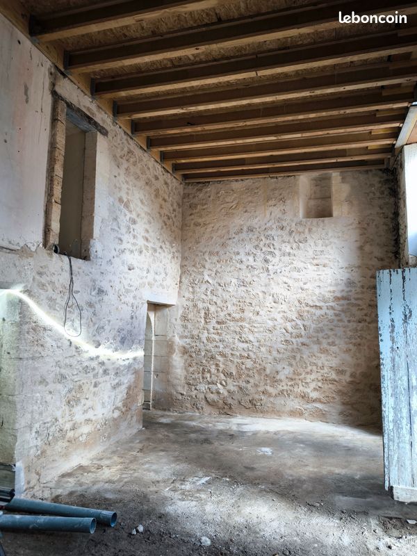 Maison 7 pièces 220 m² · à Rauzan · 220 m² · 160 000 €