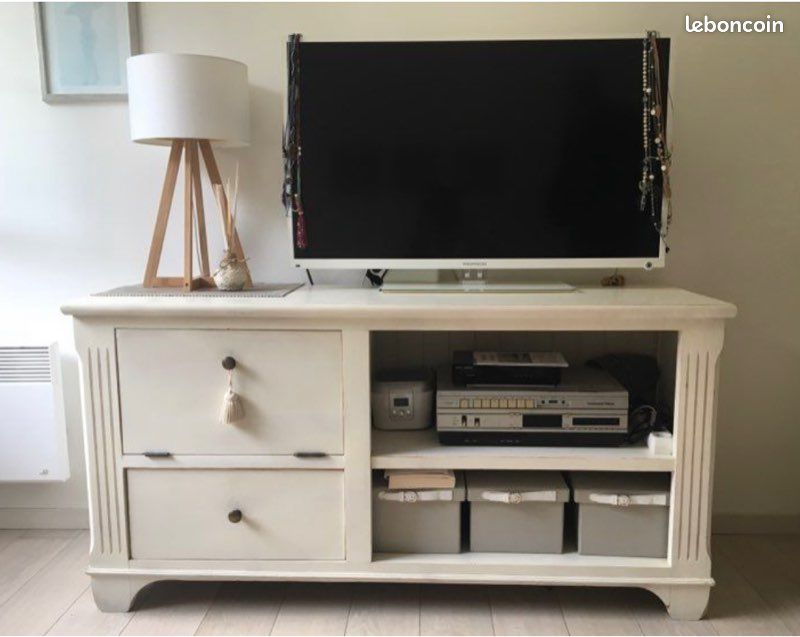 Meuble télé (image 1)