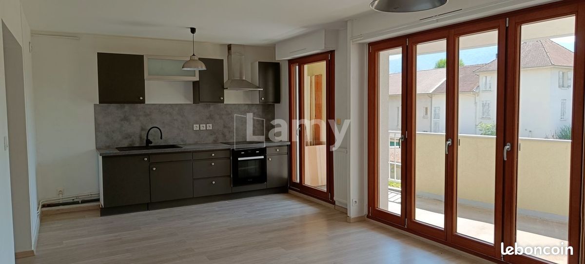 Appartement 4 pièces 78 m² · à Meylan · 78 m² · 1 007 €/mois