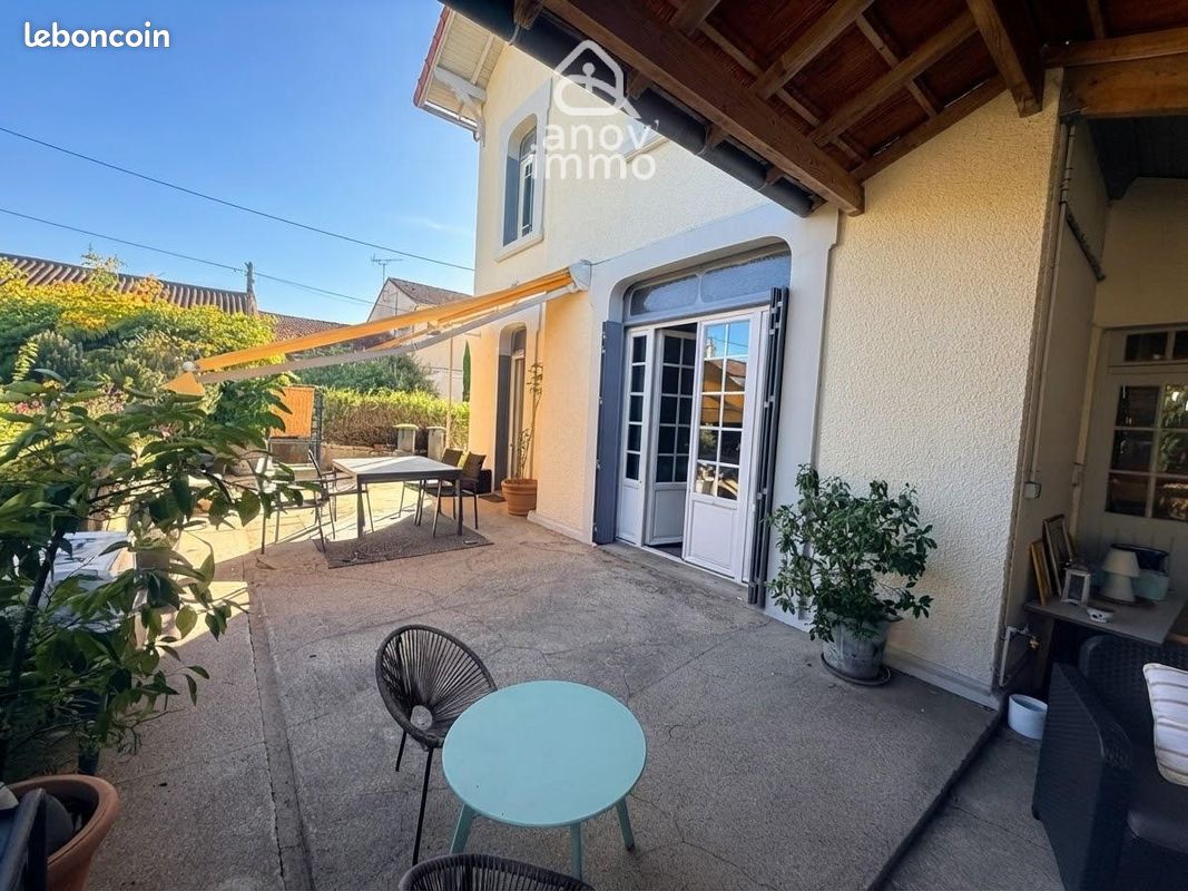 Maison 5 pièces 125 m² · à Soyaux · 125 m² · 265 000 €