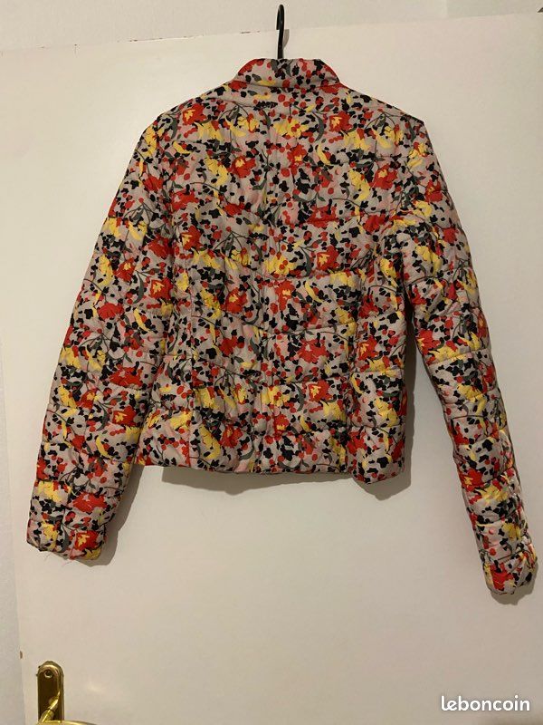 Veste et doudoune 12 ans (image 2)