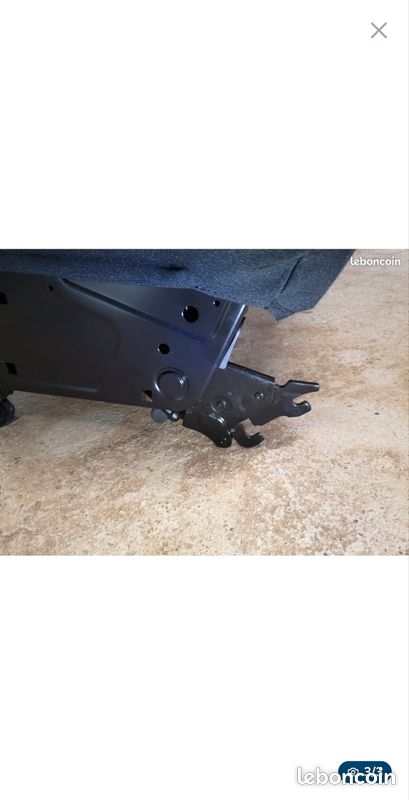 Siege arrière Peugeot Citroën Toyota (image 3)