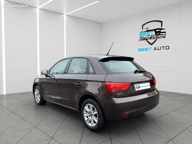 Audi A1 SPORTBACK 1.6 TDI 105CH FAP AMBITION à partir de 183,31/mois (image 5)