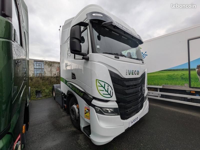 Iveco S-Way S WAY 460 GAZ NATUREL NC (image 2)