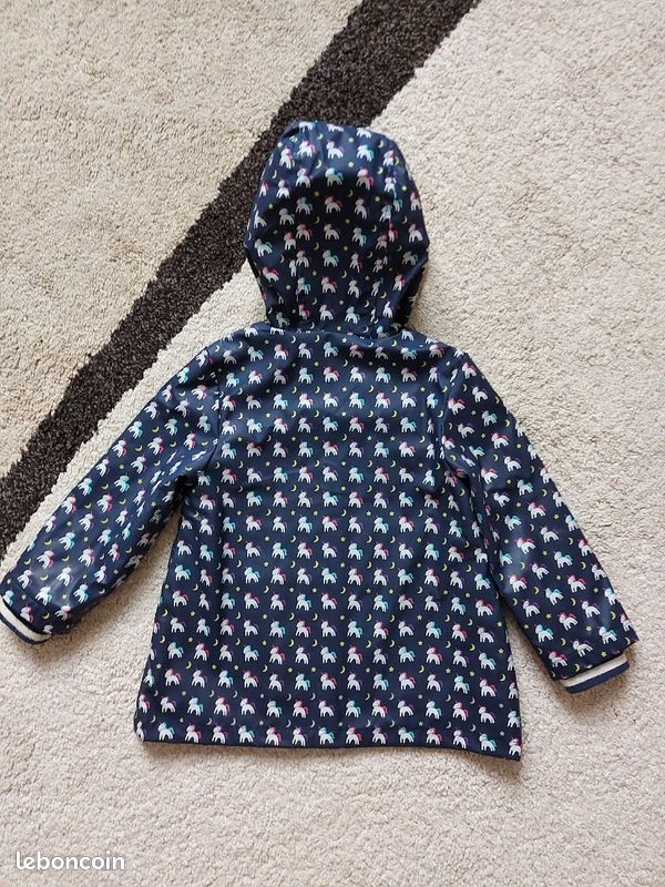 Veste imperméable fille 4 ans (image 3)