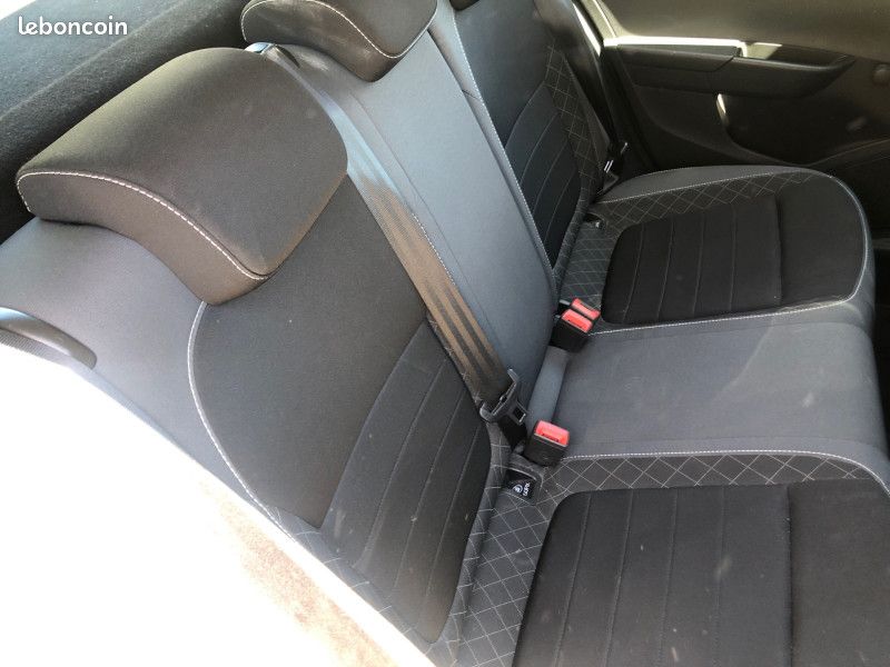 Skoda FABIA 1.0 TSI 95CH AMBITION (image 7)
