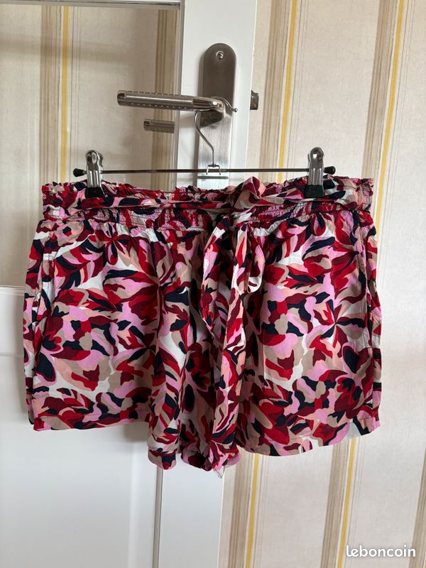 Short femme Esprit M (image 2)