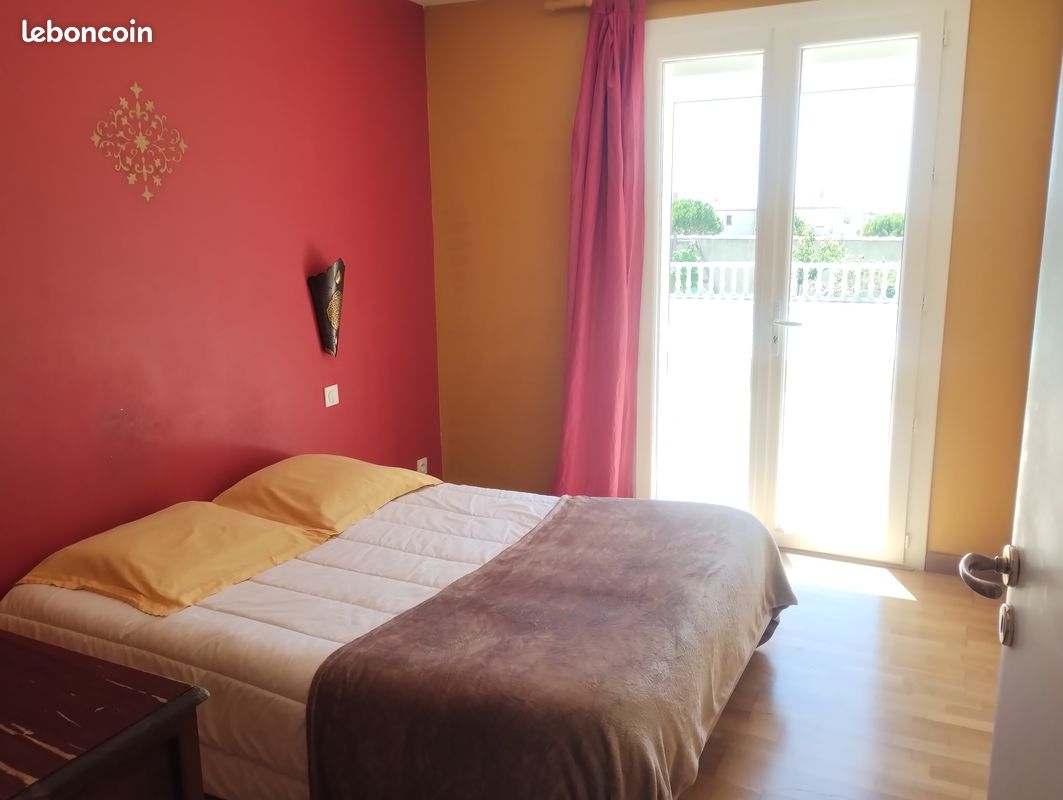 Maison plain-pied avec piscine et studio mitoyen indépendant – prestations de qualité dans un quartier calme et recherché à Fos-sur-Mer (image 5)