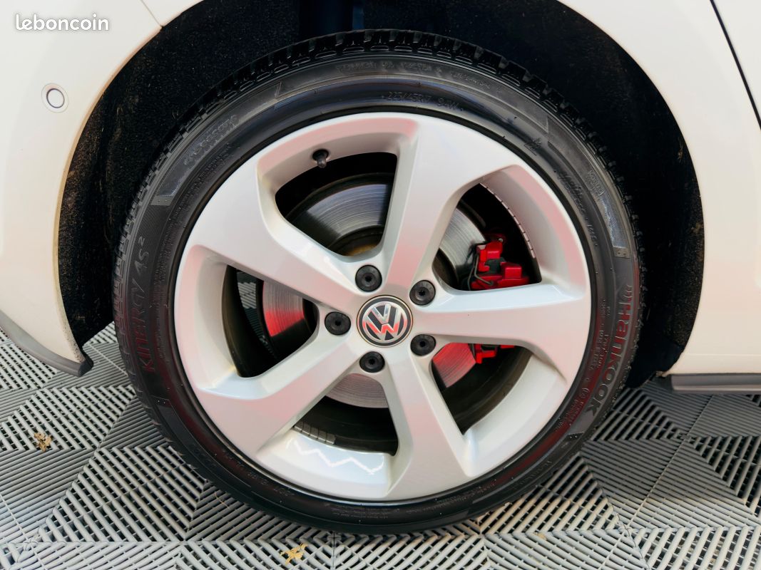 VOLKSWAGEN Golf VII 7 GTI Performance 230 DSG – Origine France – Carnet complet – 3 ième main (image 27)