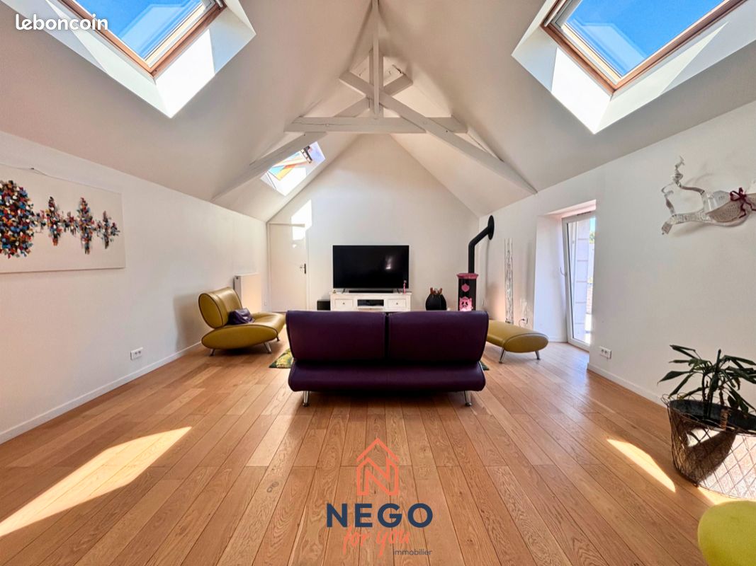 Appartement 3 pièces 125 m² · à Les Ponts-de-Cé · 125 m² · 250 000 €