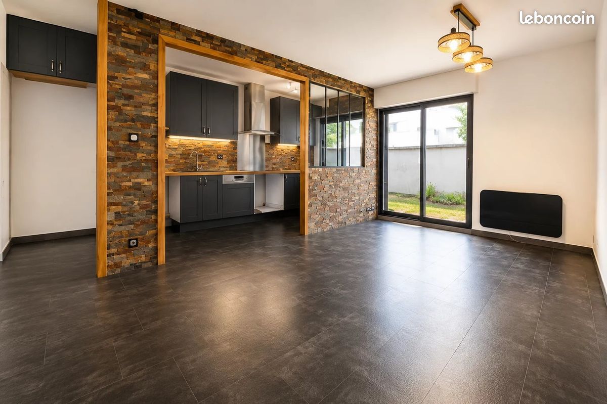 Appartement 3 pièces 65 m² · à Bordeaux · 65 m² · 992 €/mois