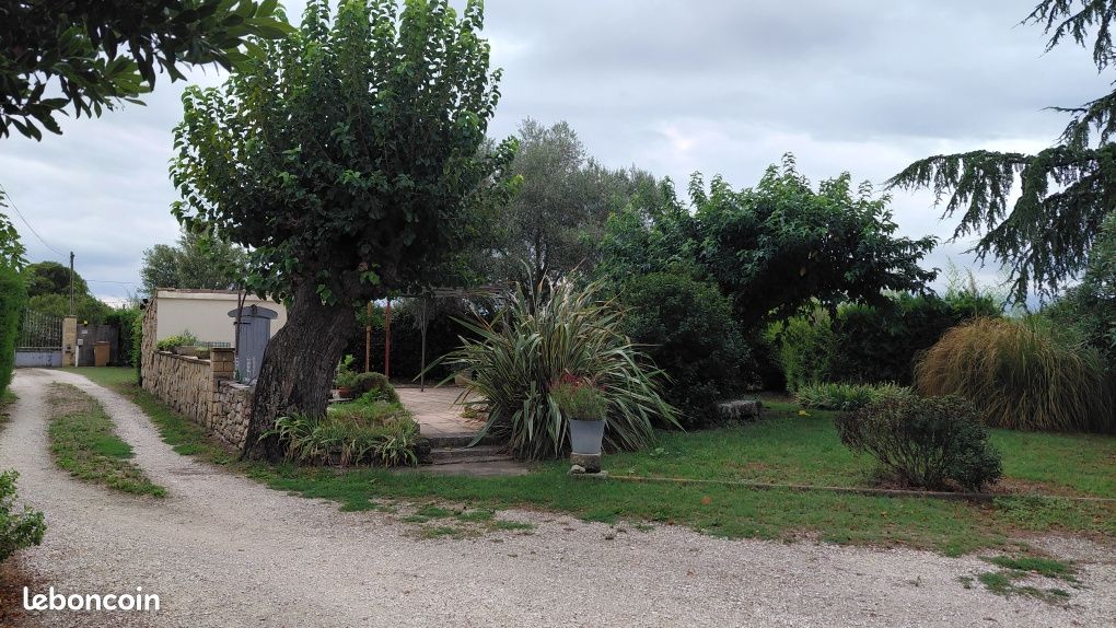 Maison 6 pièces 250 m² · à Pierrelatte · 250 m² · 475 000 €
