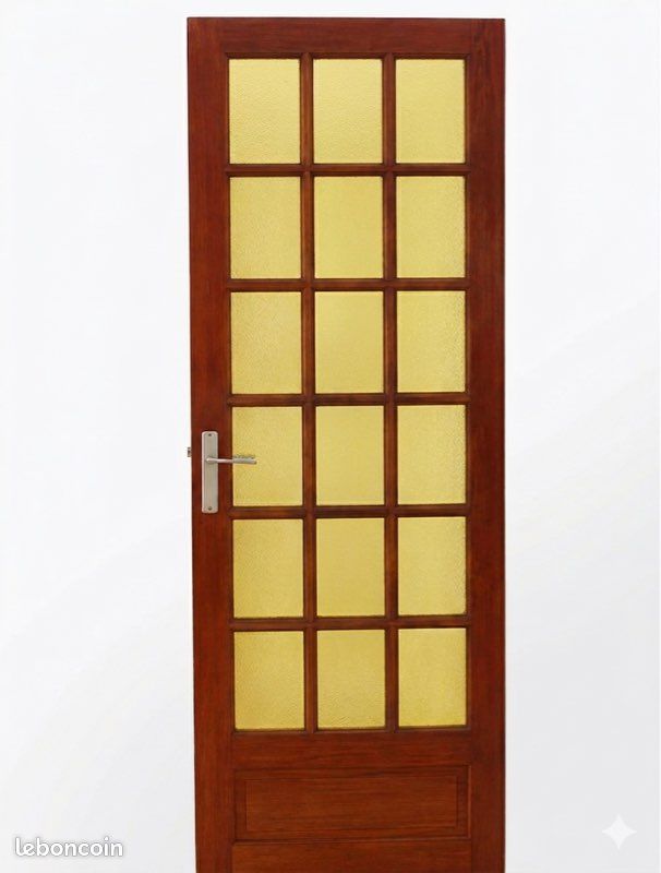 Porte d'intérieur en bois massif avec vitrage jaune - Très bon état (image 2)