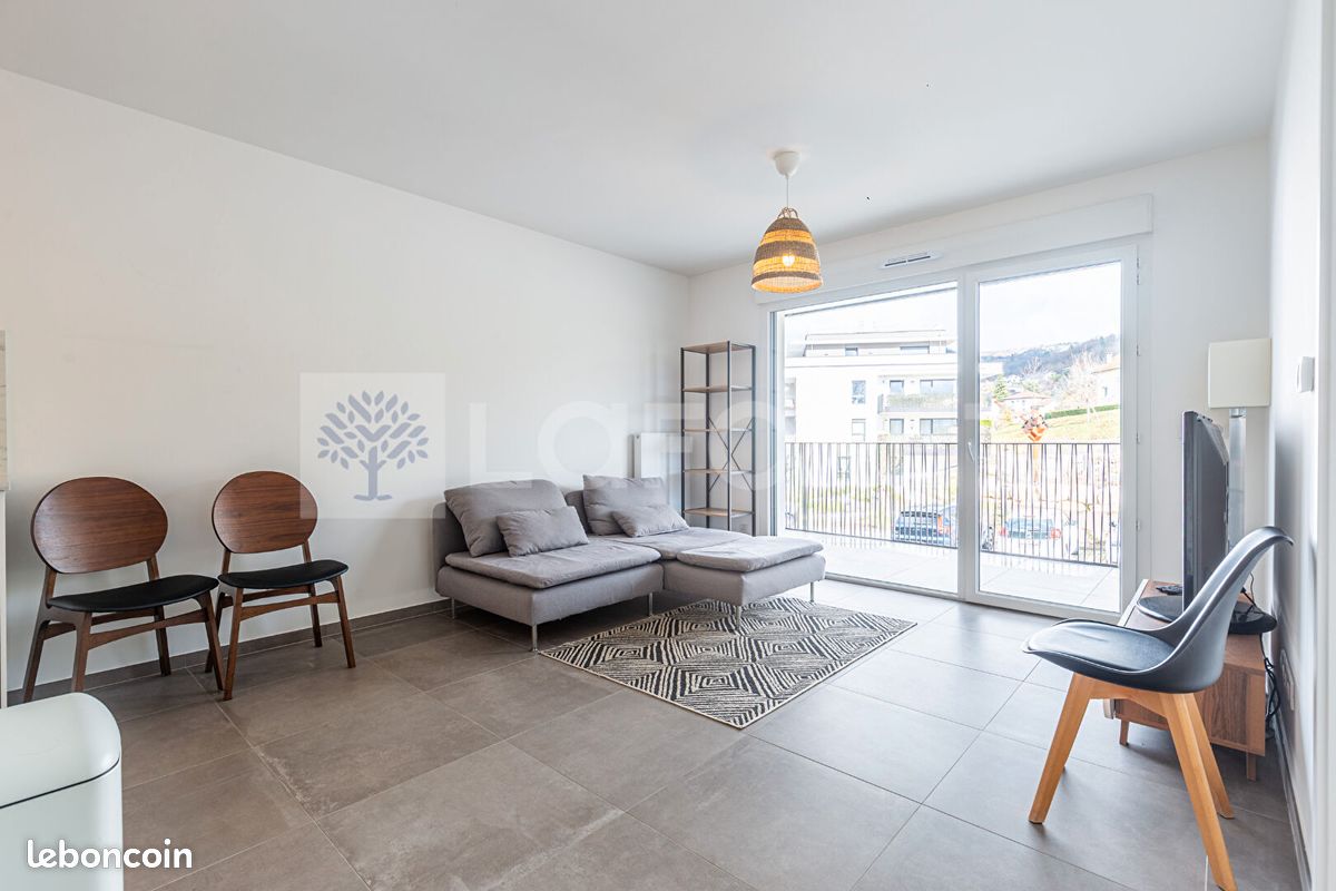 Appartement 2 pièces 44 m² · à Epagny Metz-Tessy · 44 m² · 990 €/mois