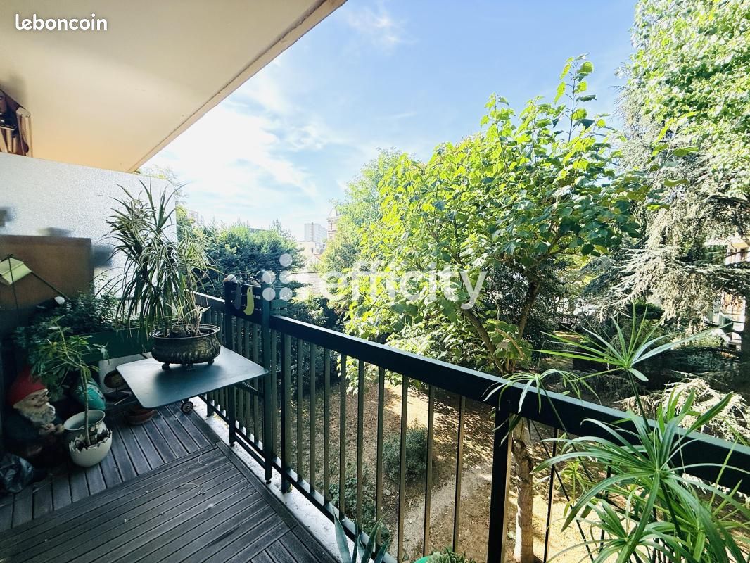 Appartement 4 pièces 85 m² · à Châtillon · 85 m² · 450 000 €