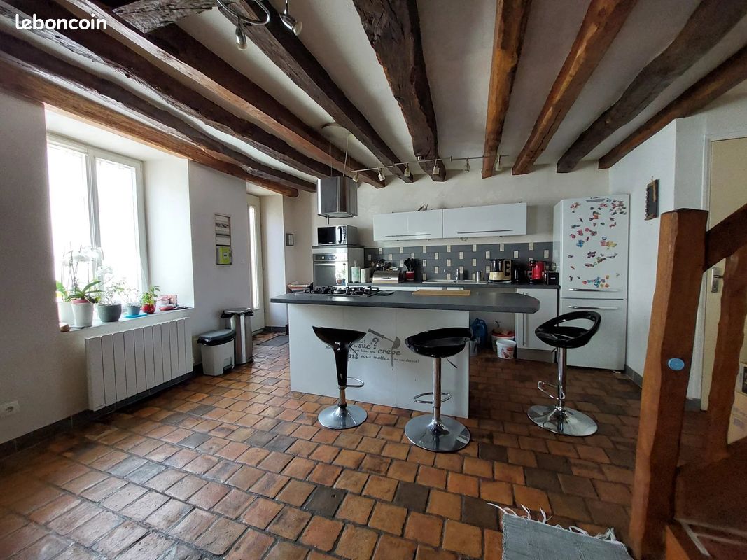Maison 5 pièces 129 m² · à Saint-Laurent-Nouan · 129 m² · 620 €
