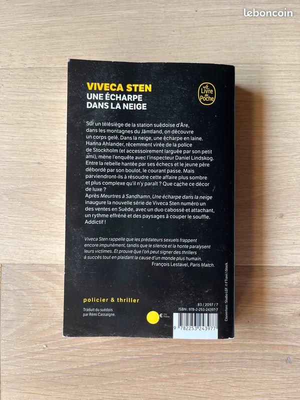 Une écharpe dans la neige - Viveca Sten (image 2)
