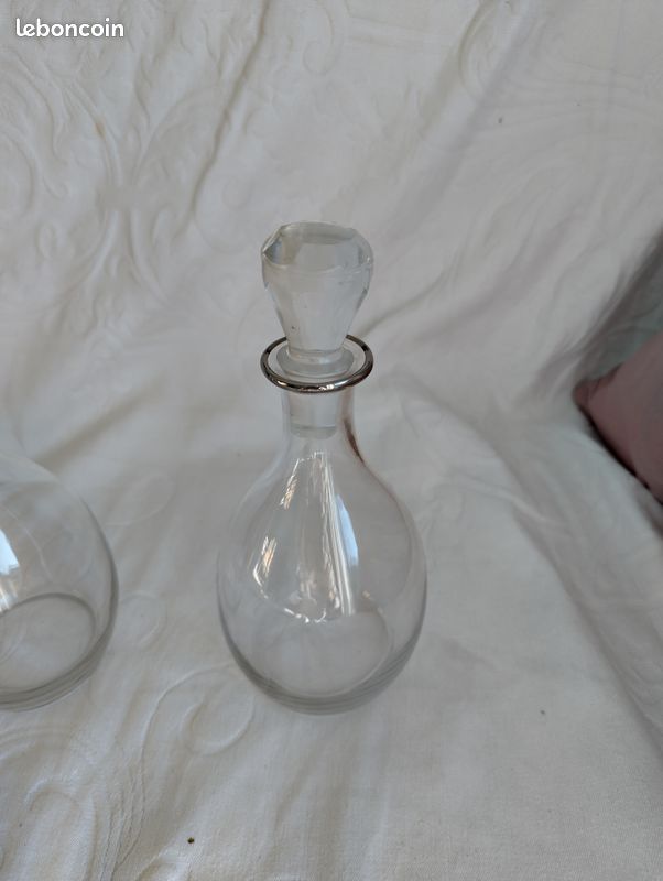 Carafe décanteur de vin avec bouchon (image 1)