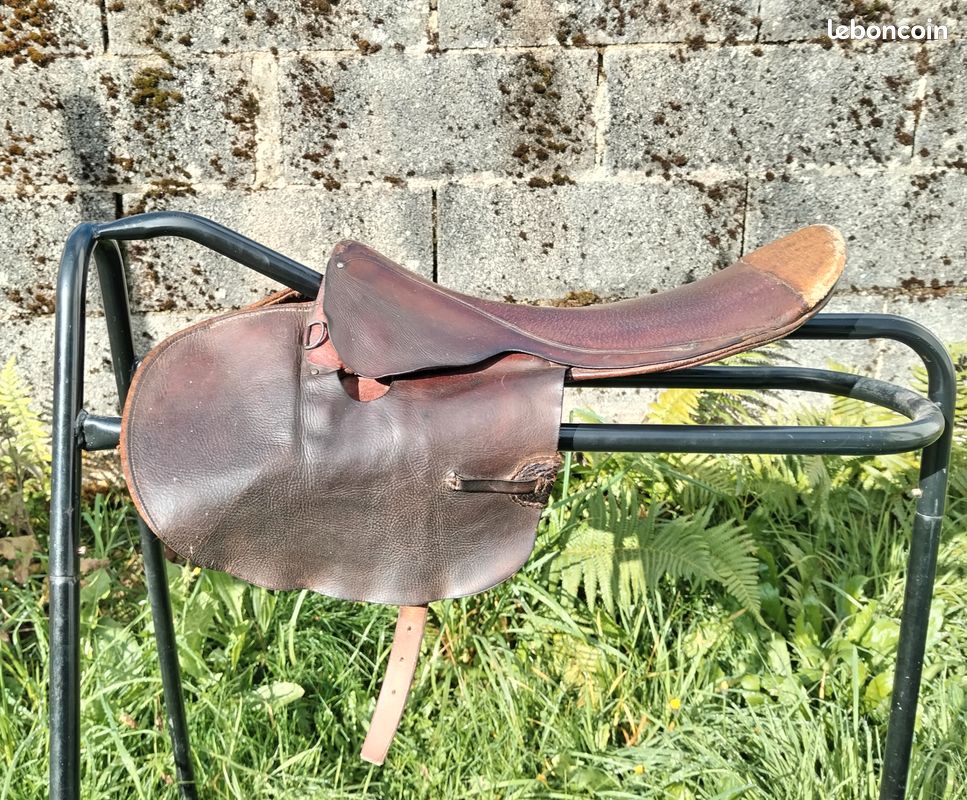 Selle Western D’occasion En Cuir – Orlov Hill – Modèle Equestrian – Fabriquée Aux USA