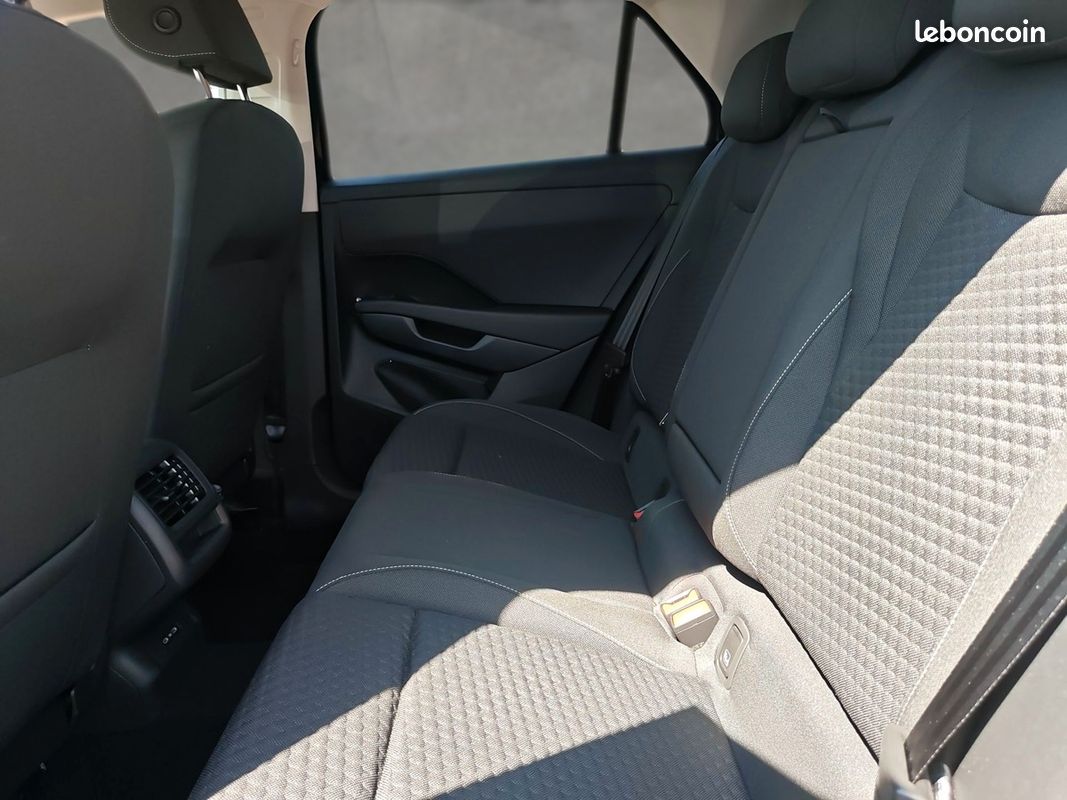 Volkswagen T-Roc 1.5 E-TSI 150CV - LIFE DSG 10 KMS (image 10)