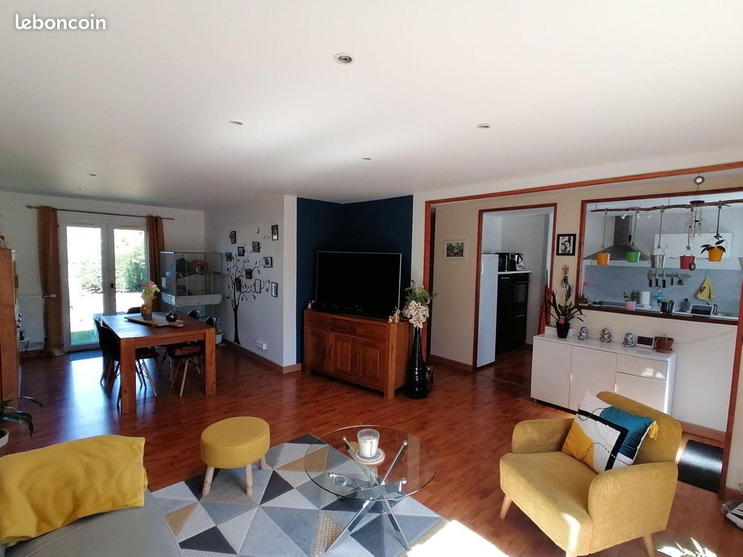 Maison 4 pièces 82 m² · à Crevin · 82 m² · 239 660 €