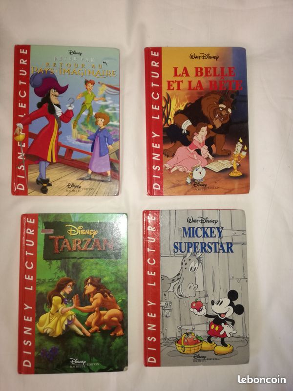 Lot de quatre livres Disney (image 1)
