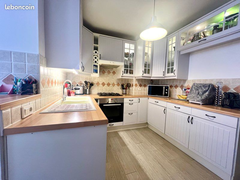 Appartement 4 pièces 85 m² · à Toulon · 85 m² · 187 000 €