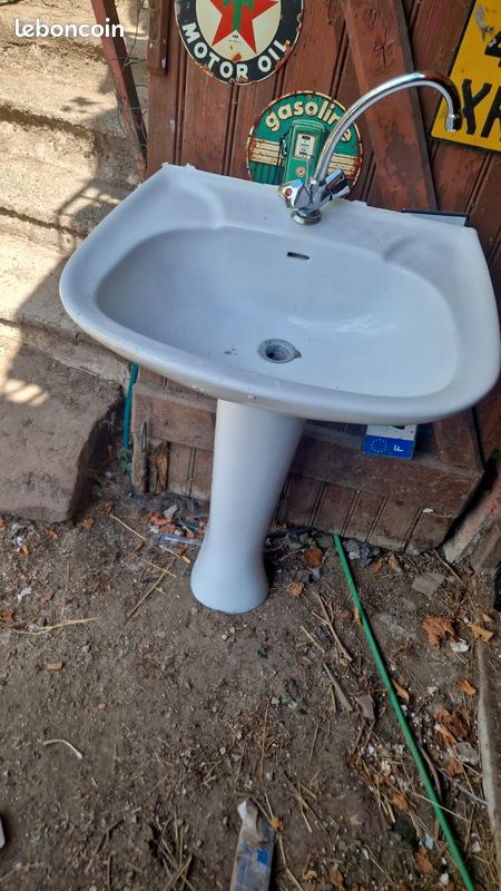 Lavabo avec son piy (image 2)
