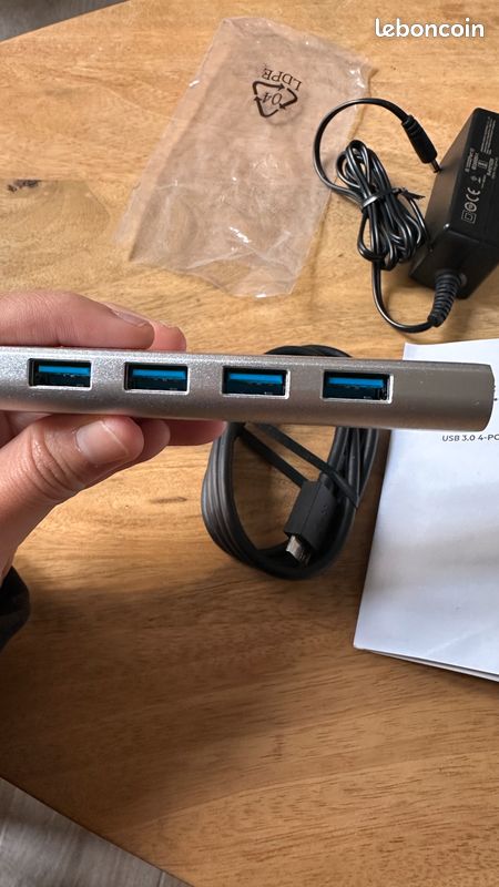 Belkin Hub USB 3.0 à 4 ports avec cable (image 3)