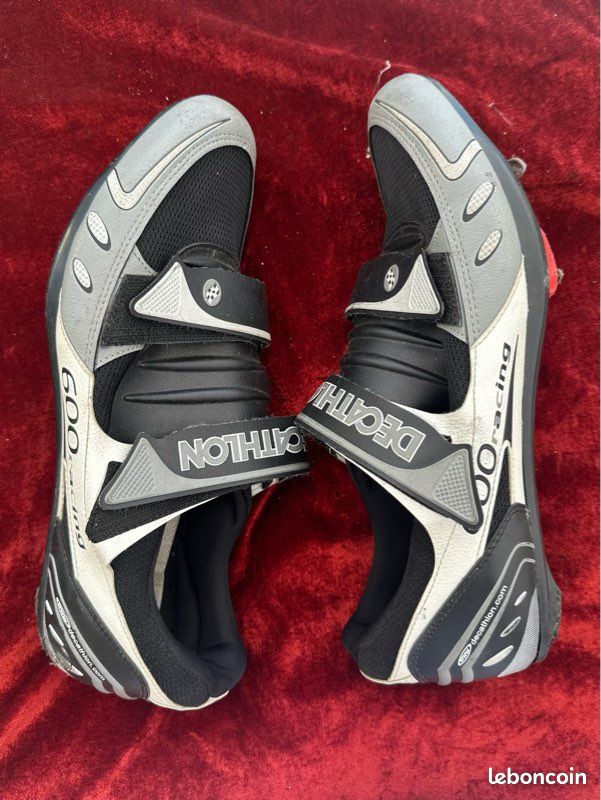 Chaussure vélo de route Équipements vélos