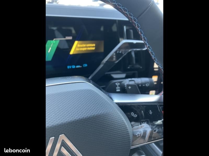Renault Austral 1.2 E-Tech full hybrid 200ch esprit Alpine - 25 (image 18)