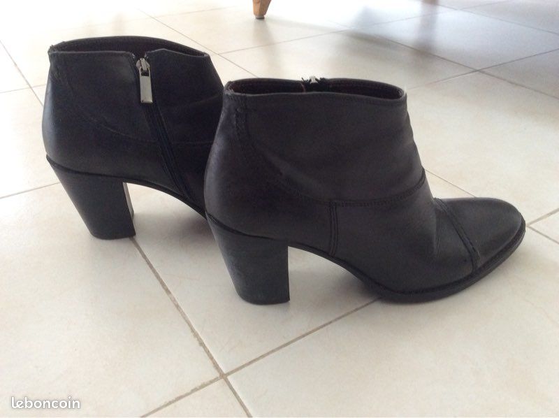 Paire de bottines marque Trump (image 2)