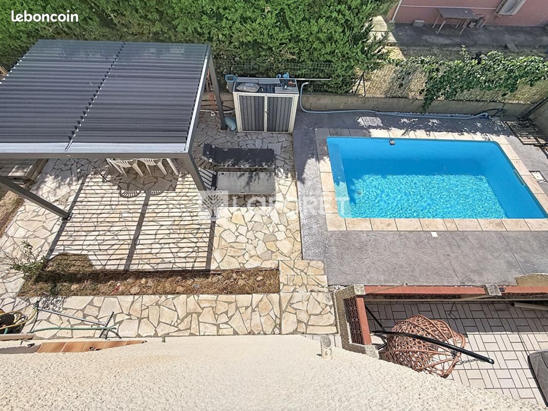 Maison 6 pièces 121 m² · à Saint-Estève · 121 m² · 337 000 €