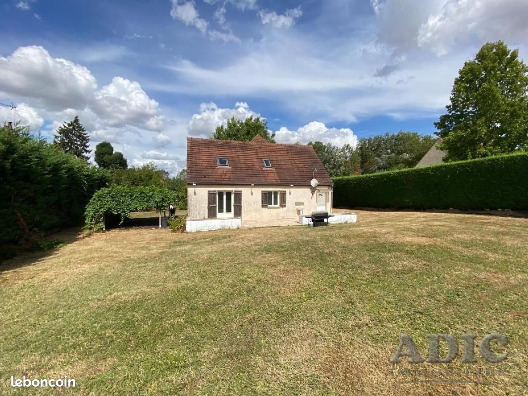 Maison 4 pièces 93 m² · à Dammartin-en-Goële · 93 m² · 382 000 €