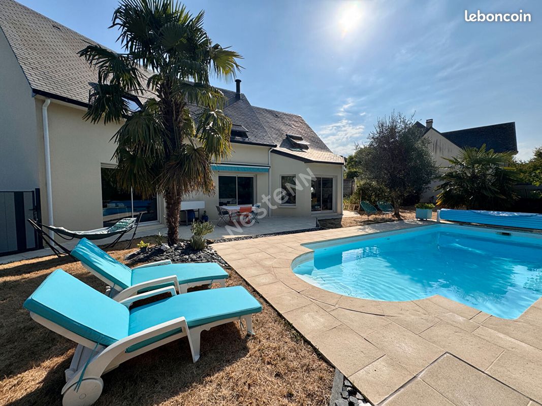 Maison 7 pièces 194 m² · à Cantenay-Épinard · 194 m² · 714 000 €