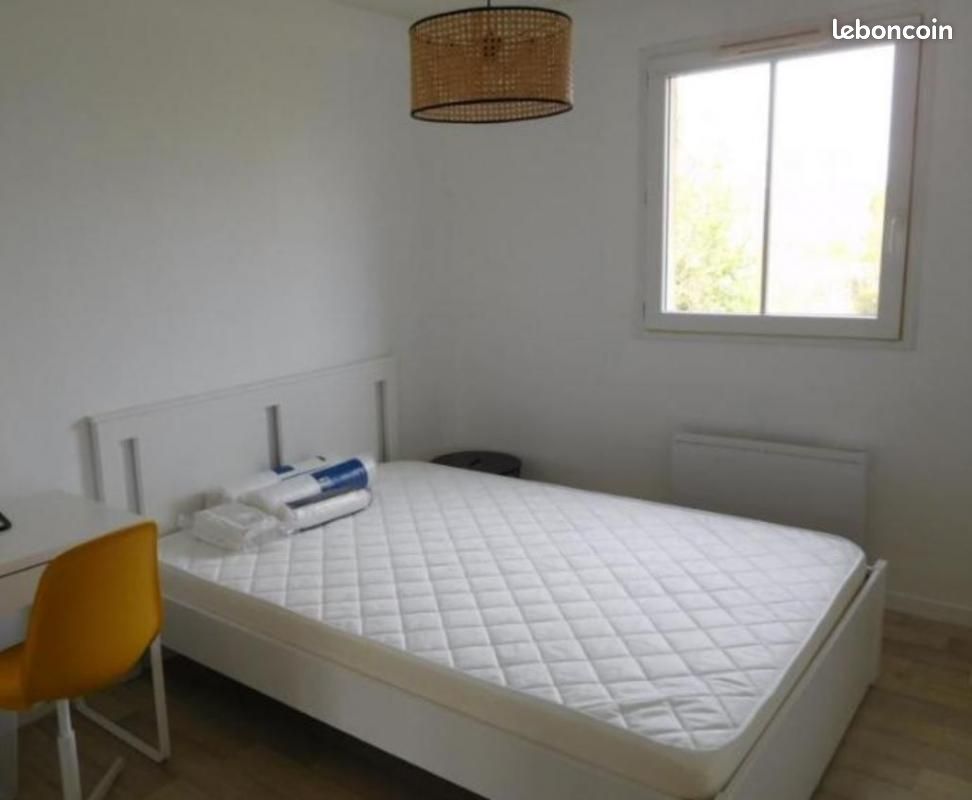Appartement 1 pièce 88 m² - Poitiers 86000 (image principale 3)