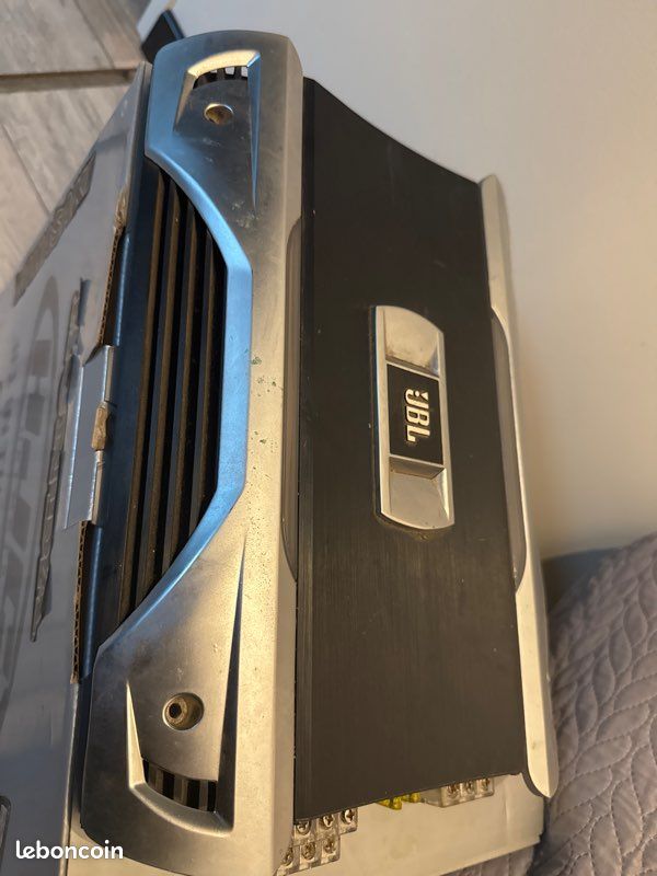 Ampli JBL GTO 504 (image 1)