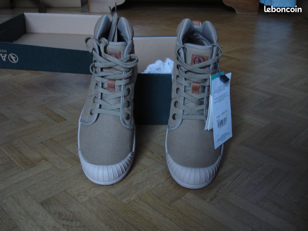Chaussure de randonnée Aigle en toile taille 42 (image 3)