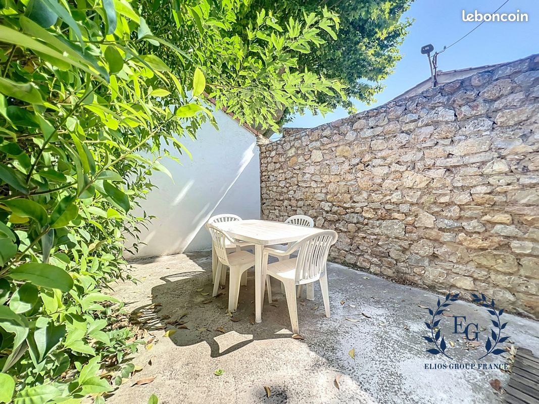 Appartement 1 pièce 20 m² · à Besse-sur-Issole · 20 m² · 600 €