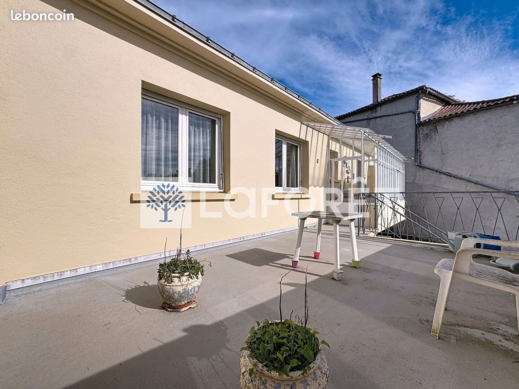 Maison 6 pièces 115 m² · à Moncoutant-sur-Sèvre · 115 m² · 127 440 €