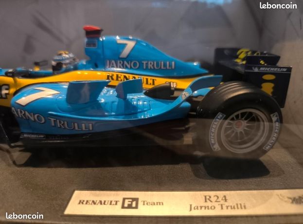 1/18 RENAULT F1 TEAM R24 JARNO TRULLI HOTWHEELS neuf scellé