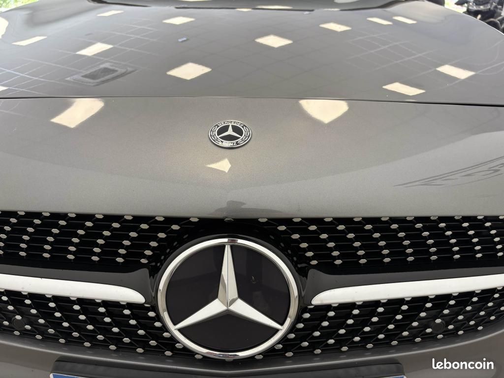 MERCEDES CLASSE A A 200 d - BV 8G-DCT BERLINE 5P - BM 177 AMG Line PHASE 1 (image 30)