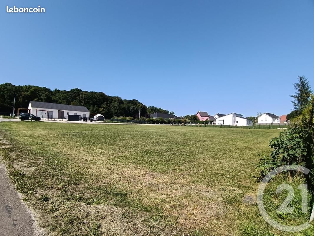 Terrain 1 609 m² Larians Et Munans · à Larians-Et-Munans · 38 000 €