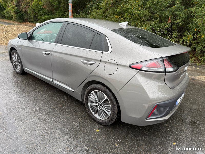 Hyundai ioniq hybride plug in 141 ch exécutive (image 2)