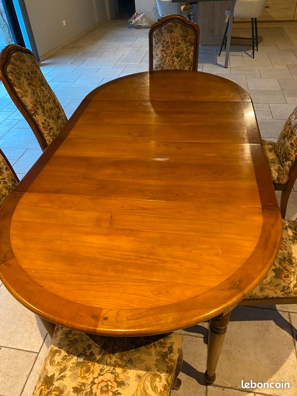 Table et chaise en merisier massif (image 1)