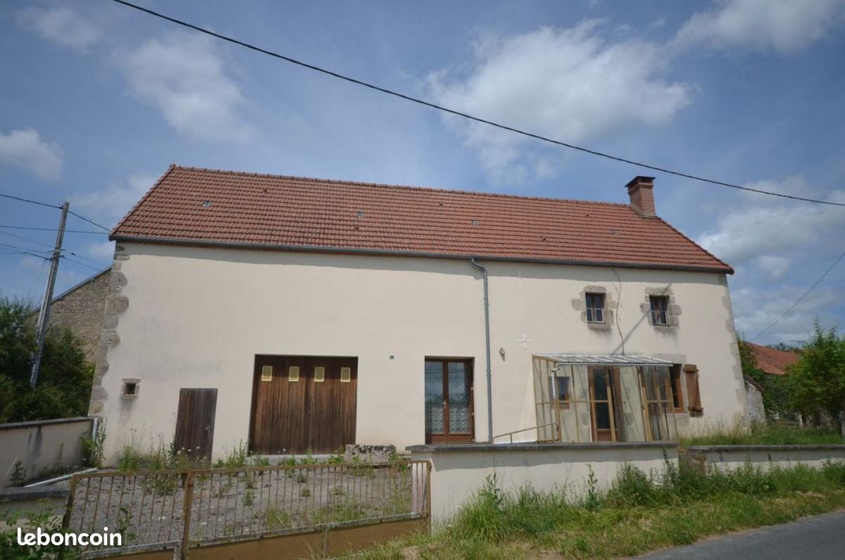 Maison 6 pièces 96 m² · à Domeyrot · 96 m² · 49 500 €