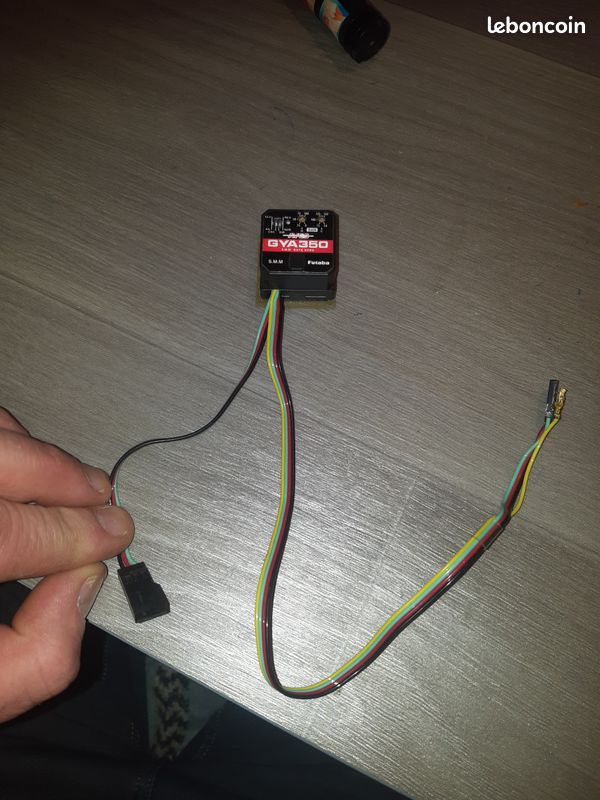 Gyro Futaba GYA 553 état neuf 100