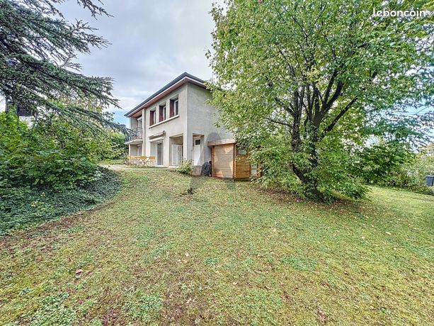 Propriété 6 pièces 130 m²