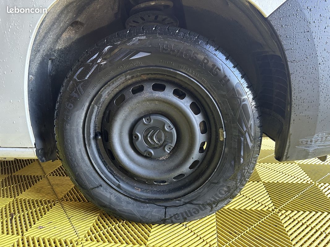 Citroen BERLINGO VAN M 650KG BLUEHDI 75 S&S CLUB (image 18)